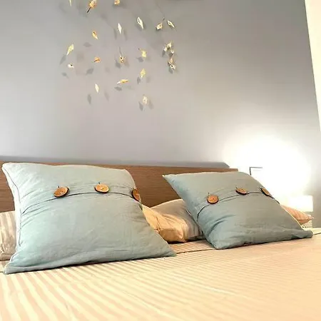 Apartment Borgonovo 1 *