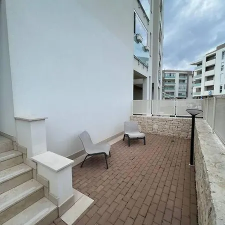 Апартаменты Borgonovo 1